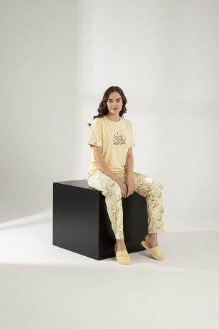 sarı baskılı kadın pijama takımı